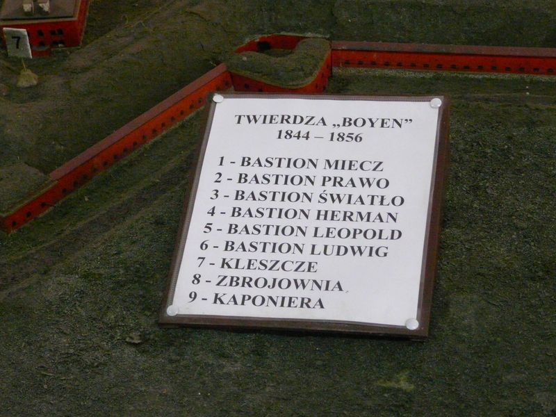 TwierdzaBoyen-017.jpg